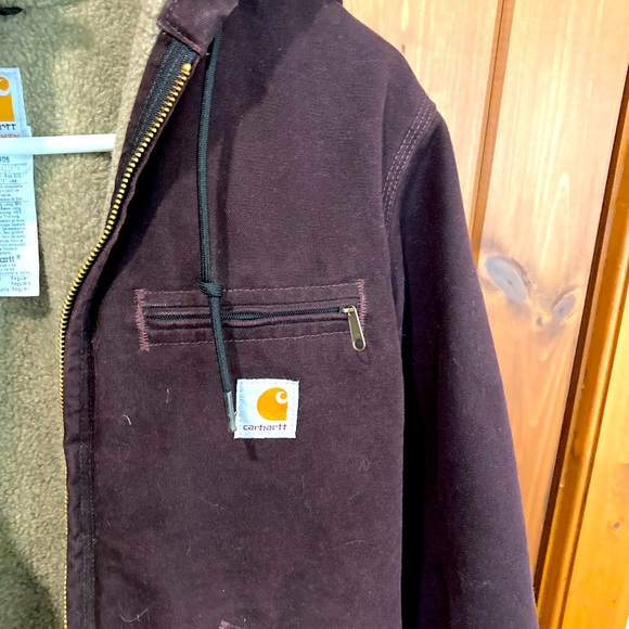 Women’s Small Purple Carhartt Jacket - Picture 4 of 7